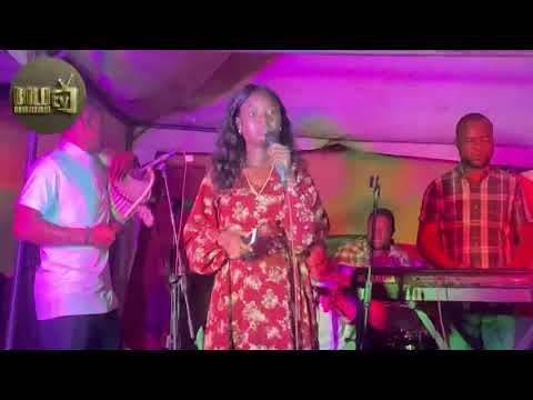 Funmi Bakare @barrymide dad artist night