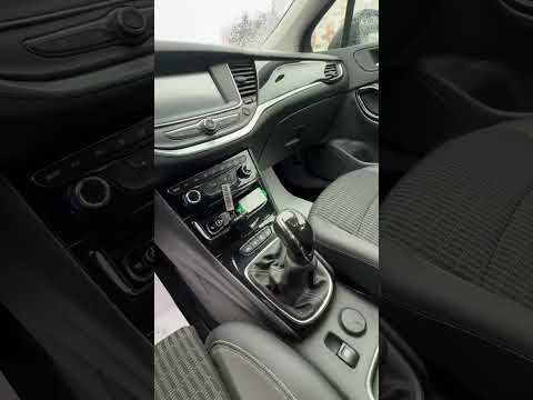 фото opel astra k рестайлинг 0