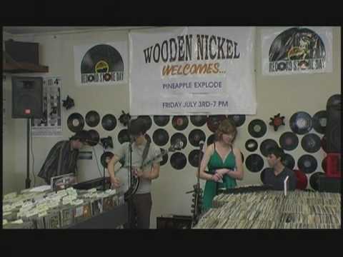 2009 PINEAPPLE EXPLODE @ WOODEN NICKEL MUSIC