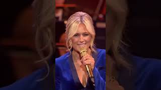 Helene Fischer | Feliz Navidad (Live aus der Hofburg Wien)