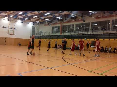 Spielszene vom Seniorenliga-Spiel 1. Magdeburger BC gegen TSV Niederndodeleben