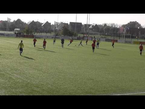1 nov 2014 VV De Meern B1 - DZC'68 B1 com 1-3 Doelpunt DZC (1-1)