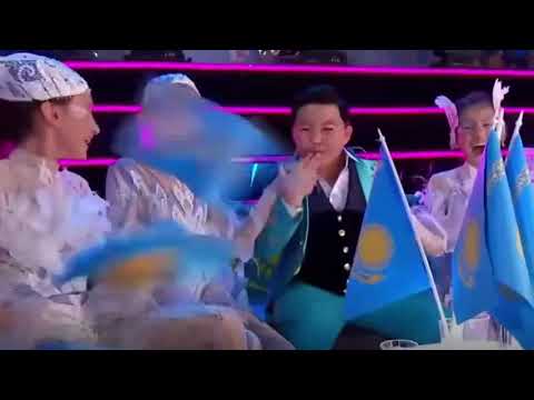 The famous Kazakhstan singer Dimash Kudaibergenov congratulated Yerzhan Maxim