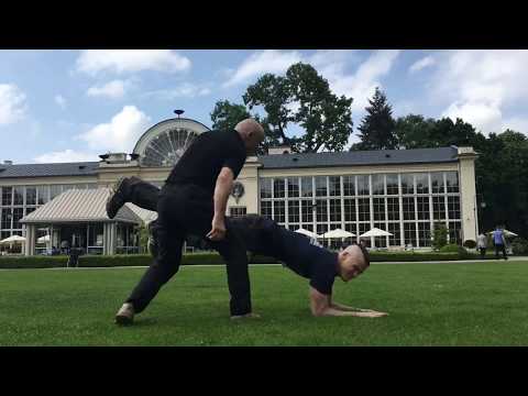 Miniatura filmu: Techniki Krav Maga: rzuty i obrona