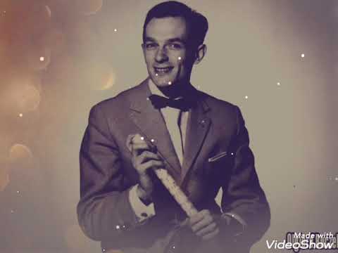 OLGIERD BUCZEK  - A mnie jest szkoda lata.