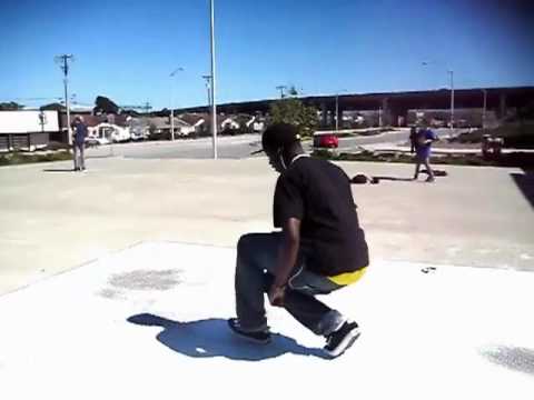 TGiF Jerking To Young Go Ft Famboi And Fe Raw - Bars On Lock