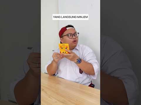 Pas temen ada yang punya mainan baru 😂