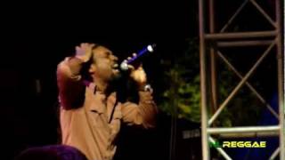 SLY & ROBBIE FEAT. PETER G "Tune In" Garance Reggae Festival 2011