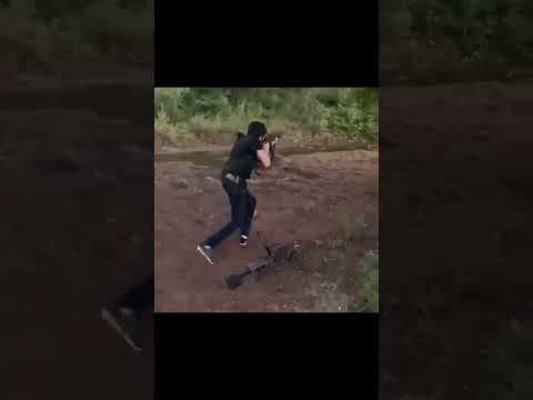 El plaga practicando tiro #shorts