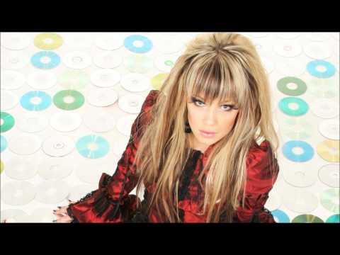 Anniela - 11 Get in on - Extravaganza