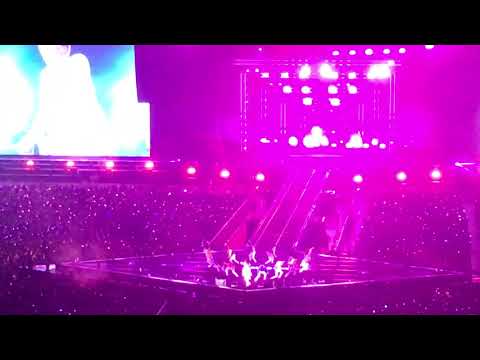 190407 BTS love yoursself in BKK Day 2 - J hope Solo Just dance