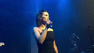 Sinead Harnett ft Wretch 32 - Heal You LIVE - London 18/7/17