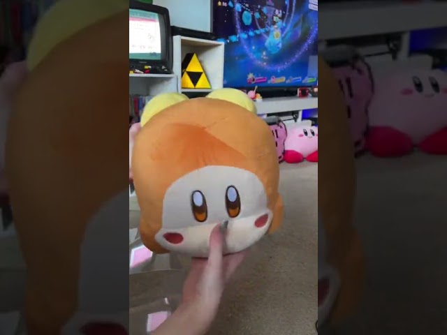 Vídeo relacionado con Nintendo Together+ - Peluche Kirby Waddle DEE (14 cm)
