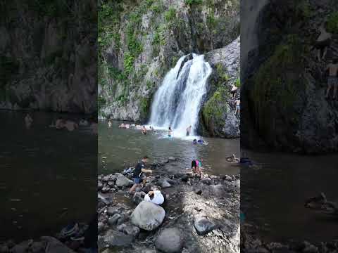 Realmente hermoso lugar Cascada El Chorrerón en Santa María Ostuma La paz El Salvador. #Naturaleza