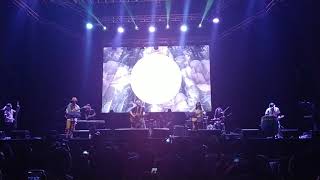 Download lagu Kembang Pete - Iwan Fals feat. Endah N Rhesa Band di Konser Aku Cinta mp3