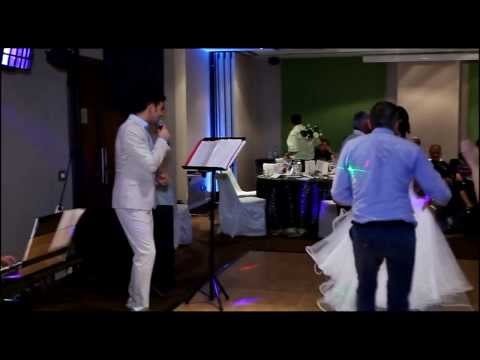 Formatia Zestrea Lautarilor - Hai, iubito - Hopa Hopa (cover Bosquito) live