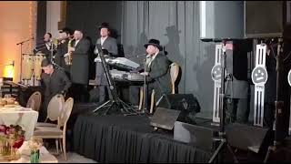 סיום מפואר עם מיילך בראונשטיין- מקהלת שירה ותזמורת עם בעל המנגן מאיר אדלר
