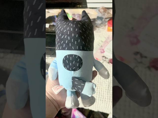 Vídeo relacionado con Ty Bluey Bandit - Peluche de Peluche para niños, colección Oficial de Beanie Babies