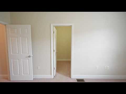 Beautiful Townhome in Arbor Lakes! property video