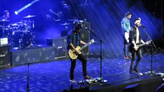 When the Lights Die -Boyce Avenue Live in Manila 2016