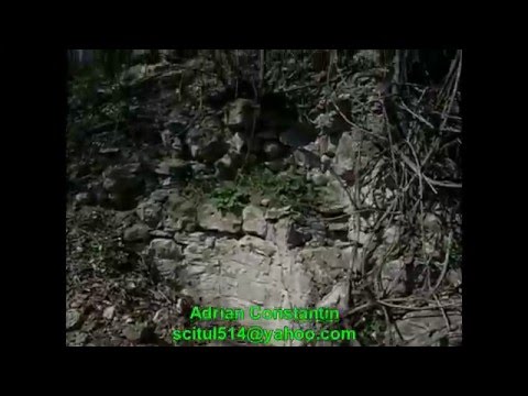 Izvoru Dulce ( Merei) Buzau - ruine Conacul Sarateanu