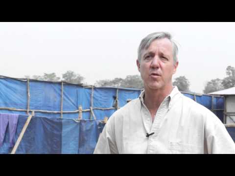 Anthony Banbury visits an Ebola Treatment Unit in Sierra Leone
