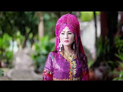 hnub lauj nkauj tawm tshiab..wb daim ntawv ntuag.