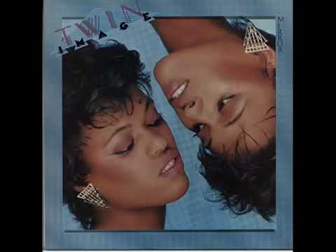 Twin Image - Love Lesson