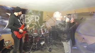 Amber - Pushing to the limit