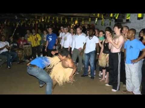 Montage photo des 11ème Rencontre Ginga Nago.m4v