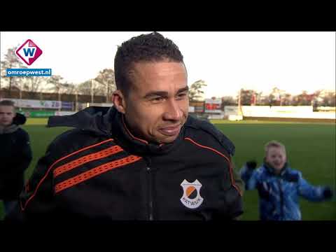 Katwijk-speler Marciano Mengerink na de nipte winst op FC Lisse