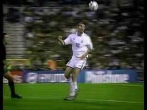 Zinedine Zidane vs Ronaldinho