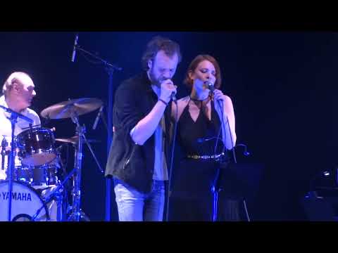 Élodie Frégé et Cyril Mokaiesh - Je ne sais pas où tu commences (Reprise de G. Moustaki)