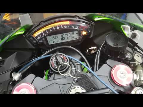 Kawasaki ZX10R 2016 quickshifter and autoblip down shift Moto Garage dyno