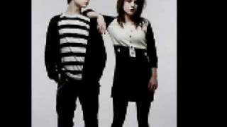 Blood Red Shoes - This Is Not For You