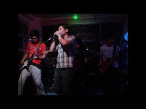 OnePlusOne - Soundcheck + Autobiography of a Nation (Thursday Cover) video thumbnail
