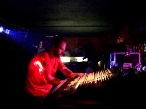 Neil Landstrumm - Soviet 2 - 21/10/2006 [1/1]