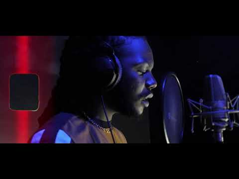 Medunn - Barricader [Studio Performance]