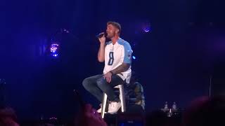 Brett Young sings &quot;Mercy&quot; live at CMA Fest