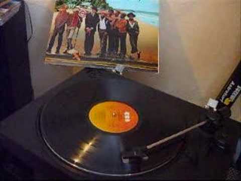 The Regulars - Hey Girl Don't Bother Me