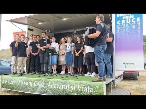 Grup Tineri , Daia Română...Viata aceasta pe Pământ trece ca un praf în vânt