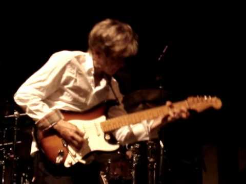 Eric Johnson - Live @ Accadia Blues 2012 - Cliffs of Dover
