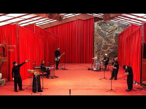 LEISURE - Missing You (Live at Taliesin West)