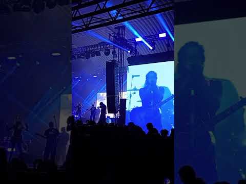 Kudai revive la nostalgia dosmilera en un emotivo concierto en Nuevo Cuscatlán La Libertad.
