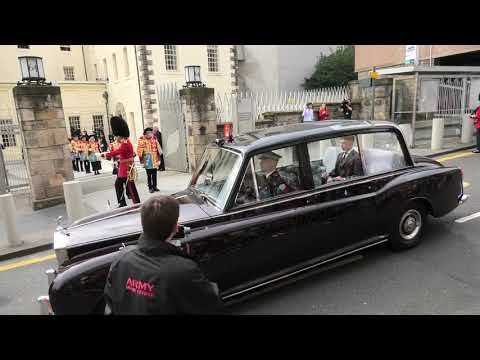 The Scots Guards P&D and Military Band - Edinburgh/London [4K/UHD]