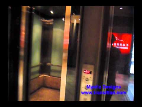 Elevator - Downtown Montreal - Industrial Alliance Building