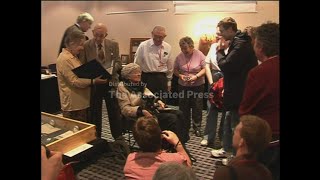 Last survivor of Titanic dies, aged 97