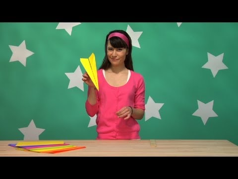 紙飛行機の作り方 (How to Make a Paper Airplane)