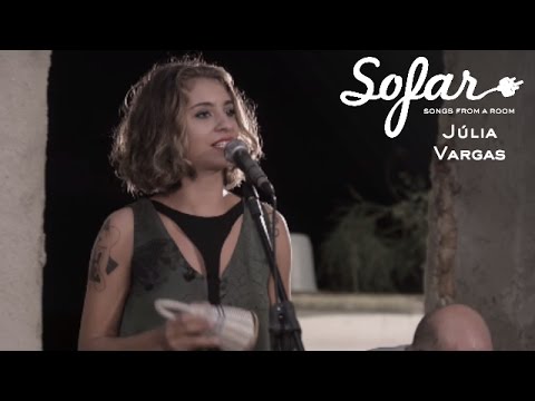Júlia Vargas - Djaniras | Sofar Rio de Janeiro