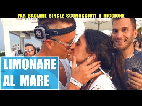 FAR BACIARE Single Sconosciuti a RICCIONE - Rimorchiare con Successo - Giacomo Hawkman